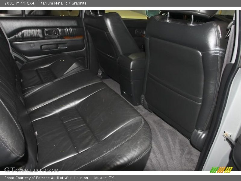 Titanium Metallic / Graphite 2001 Infiniti QX4