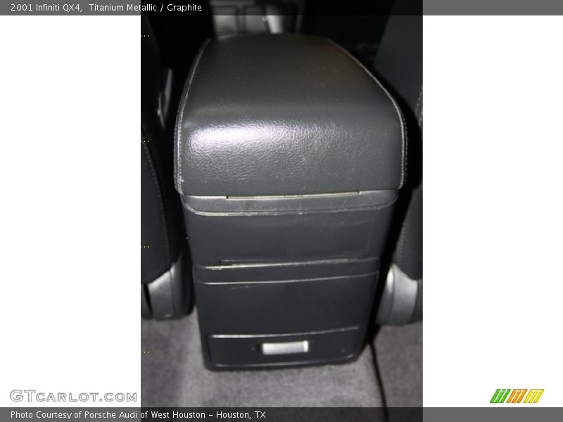 Titanium Metallic / Graphite 2001 Infiniti QX4