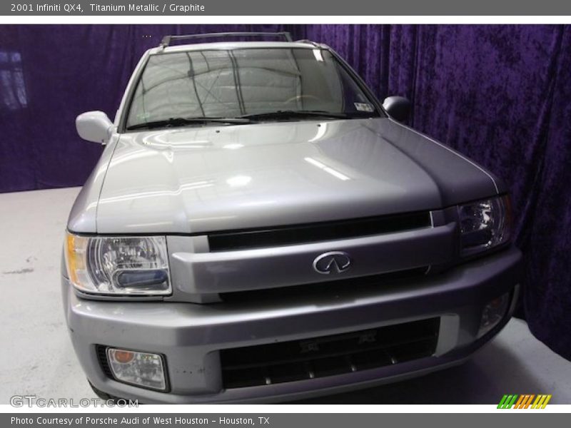 Titanium Metallic / Graphite 2001 Infiniti QX4