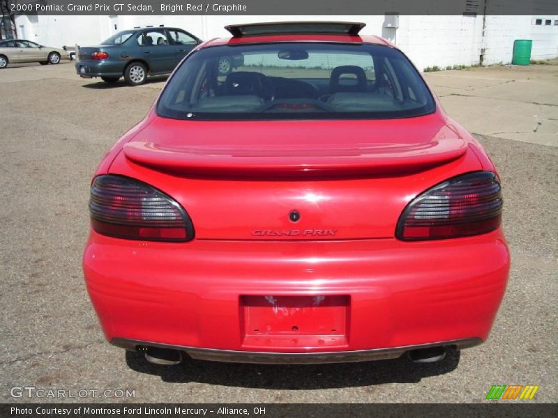 Bright Red / Graphite 2000 Pontiac Grand Prix GT Sedan