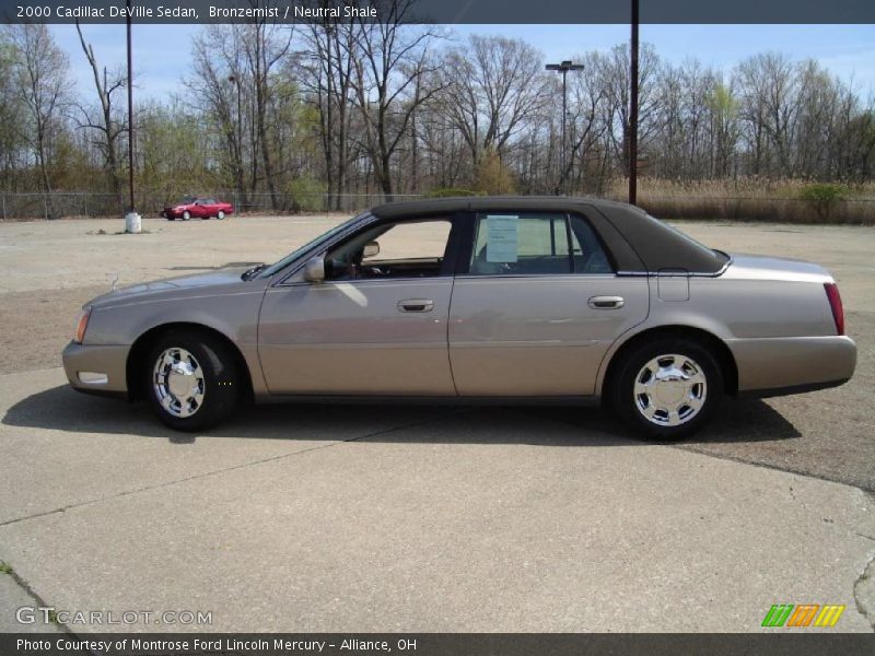 Bronzemist / Neutral Shale 2000 Cadillac DeVille Sedan