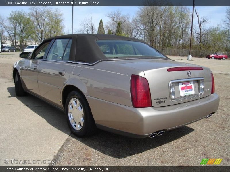 Bronzemist / Neutral Shale 2000 Cadillac DeVille Sedan