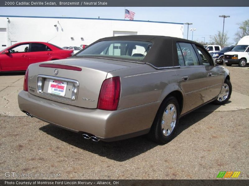 Bronzemist / Neutral Shale 2000 Cadillac DeVille Sedan