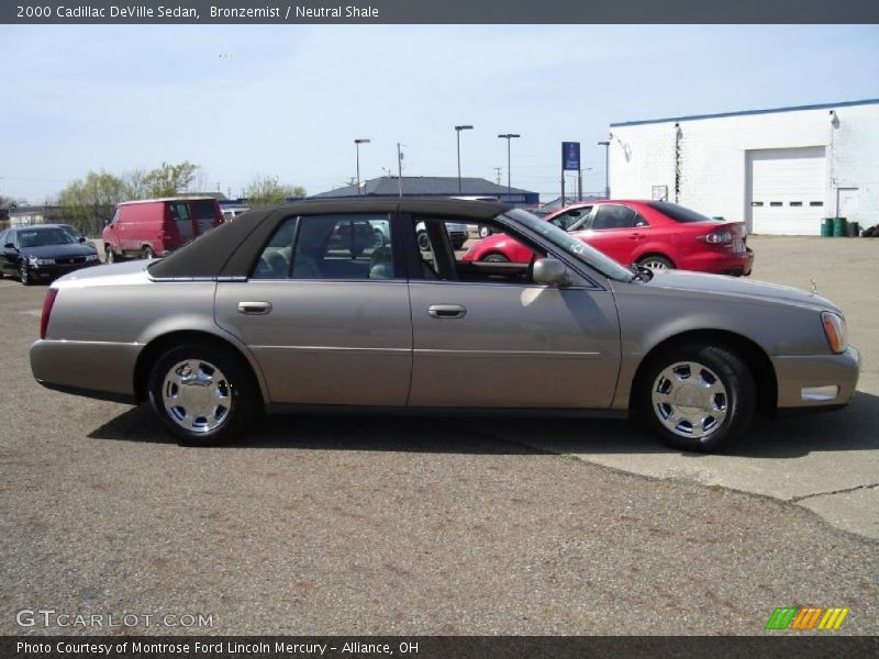 Bronzemist / Neutral Shale 2000 Cadillac DeVille Sedan