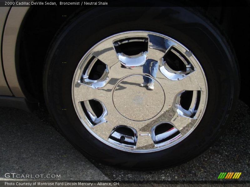 Bronzemist / Neutral Shale 2000 Cadillac DeVille Sedan