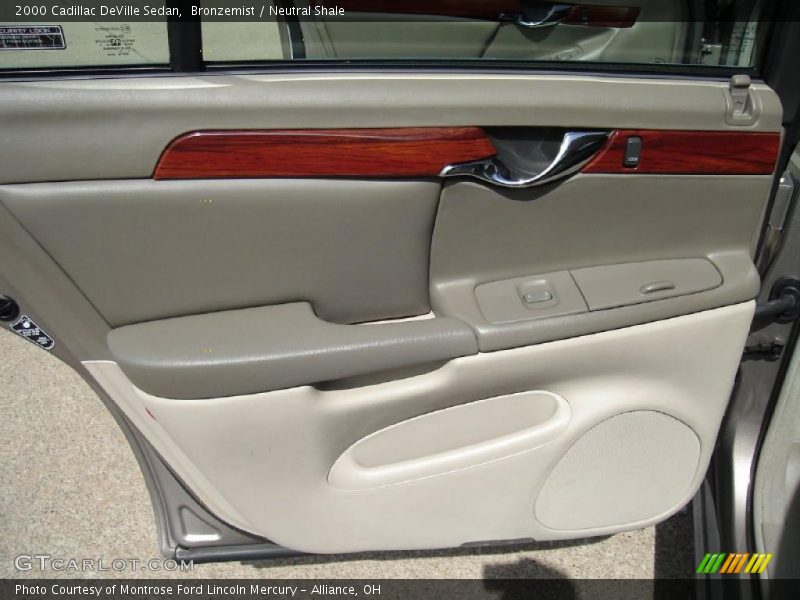 Bronzemist / Neutral Shale 2000 Cadillac DeVille Sedan