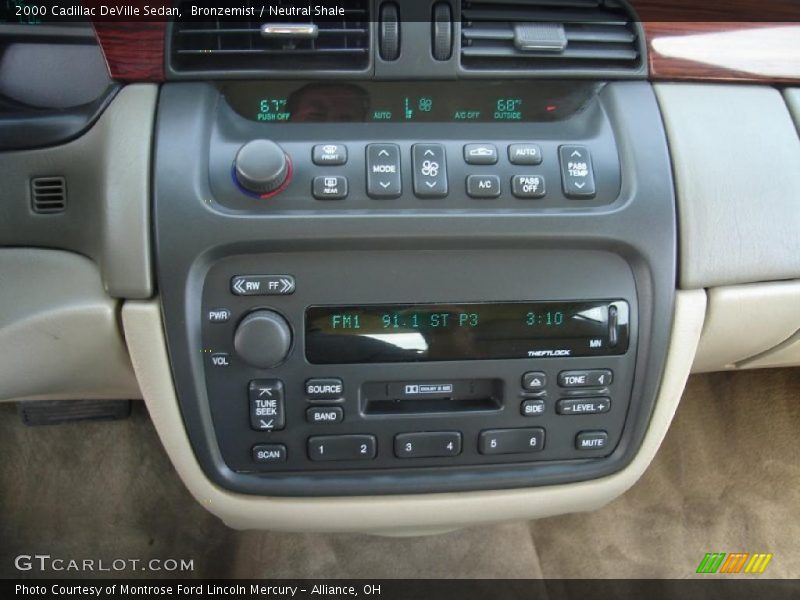 Bronzemist / Neutral Shale 2000 Cadillac DeVille Sedan