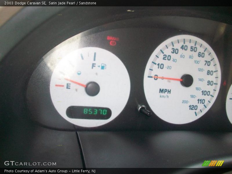 Satin Jade Pearl / Sandstone 2003 Dodge Caravan SE