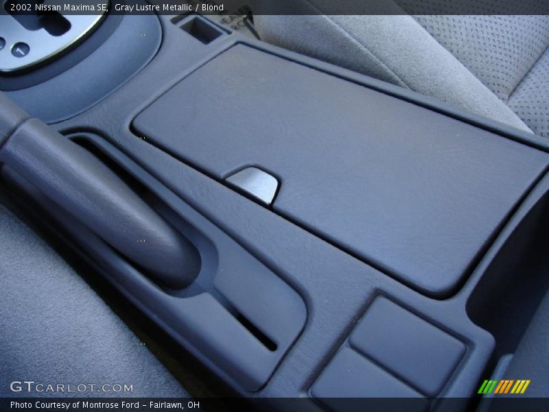 Gray Lustre Metallic / Blond 2002 Nissan Maxima SE