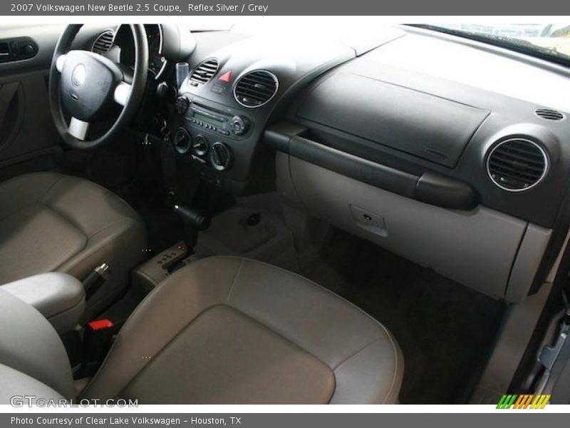Reflex Silver / Grey 2007 Volkswagen New Beetle 2.5 Coupe