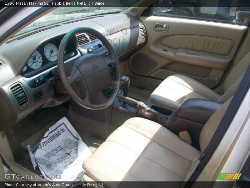 Pebble Beige Metallic / Beige 1996 Nissan Maxima SE
