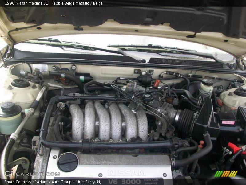 Pebble Beige Metallic / Beige 1996 Nissan Maxima SE