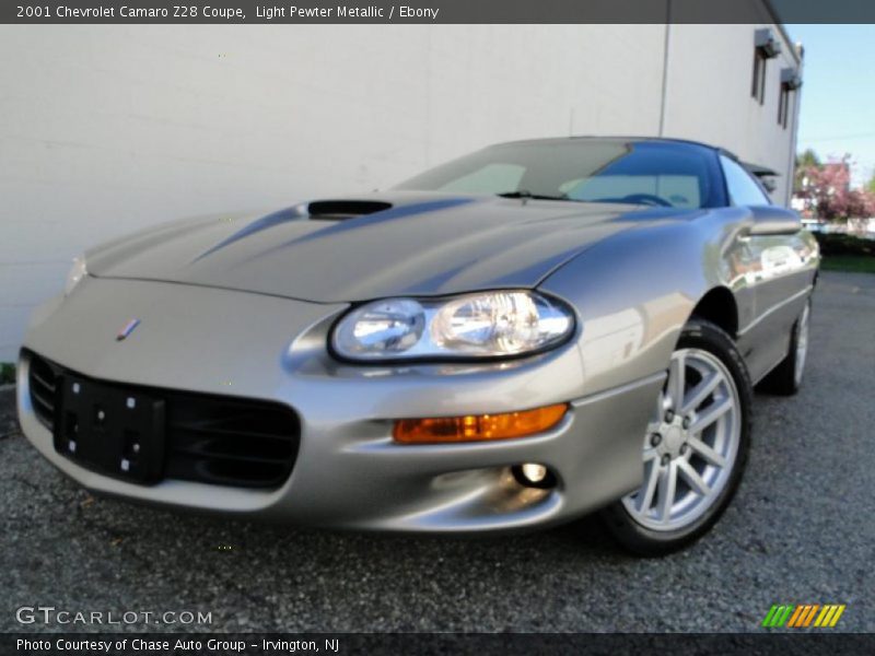 Light Pewter Metallic / Ebony 2001 Chevrolet Camaro Z28 Coupe