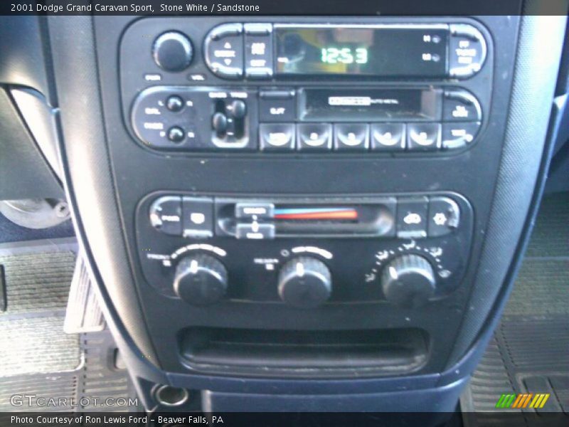 Stone White / Sandstone 2001 Dodge Grand Caravan Sport