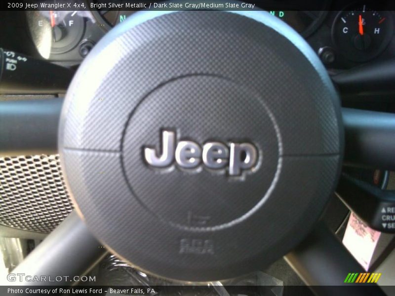 Bright Silver Metallic / Dark Slate Gray/Medium Slate Gray 2009 Jeep Wrangler X 4x4
