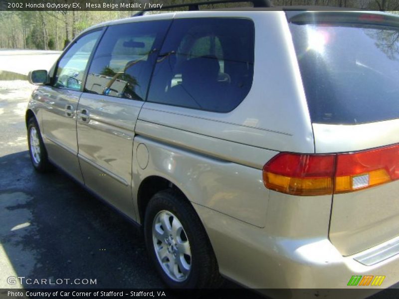 Mesa Beige Metallic / Ivory 2002 Honda Odyssey EX