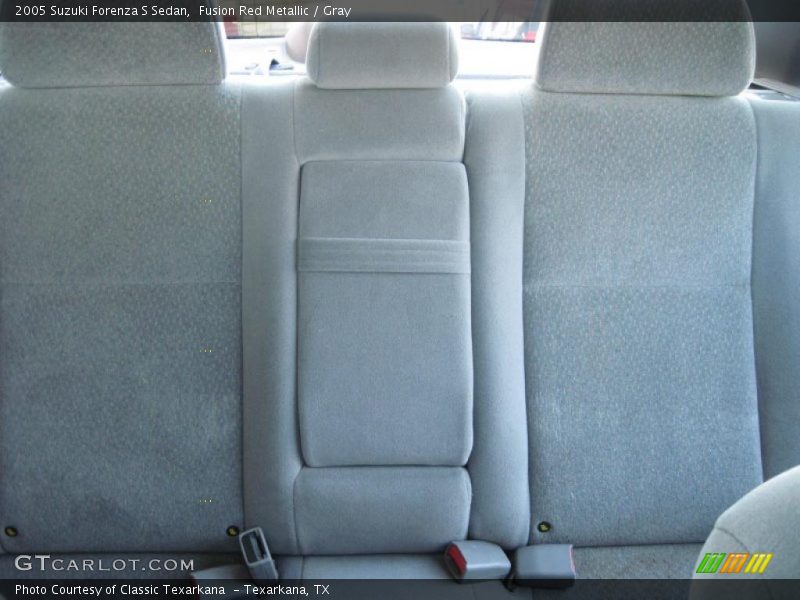 Fusion Red Metallic / Gray 2005 Suzuki Forenza S Sedan