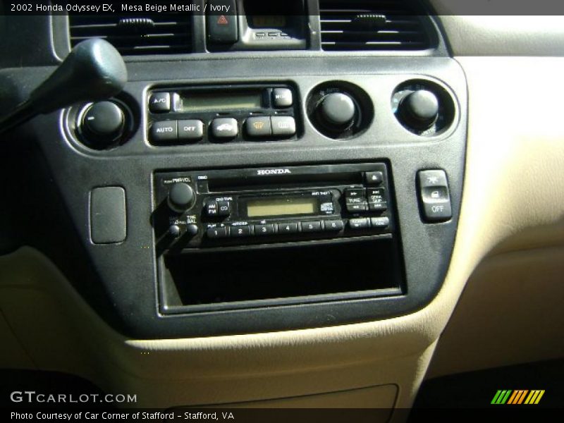 Mesa Beige Metallic / Ivory 2002 Honda Odyssey EX