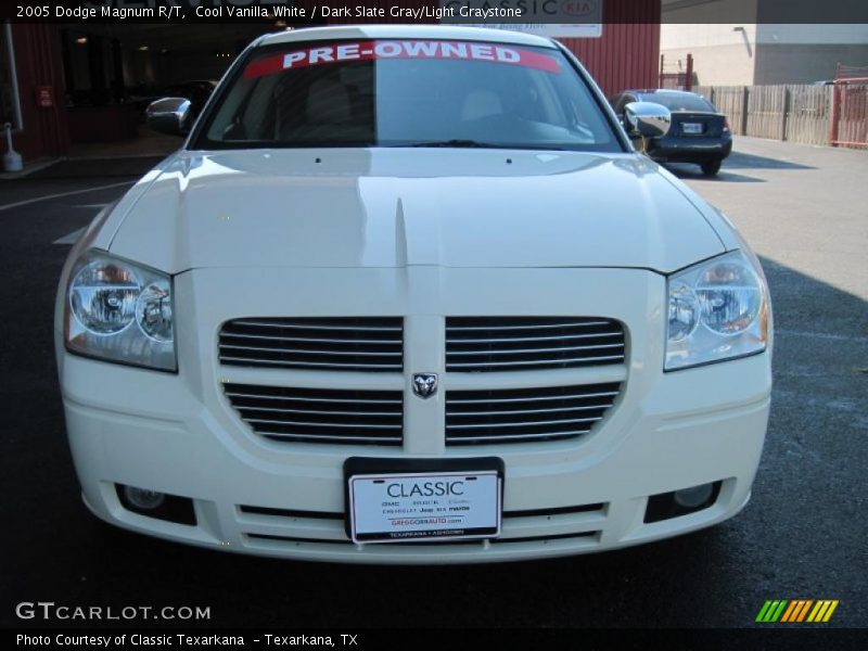 Cool Vanilla White / Dark Slate Gray/Light Graystone 2005 Dodge Magnum R/T