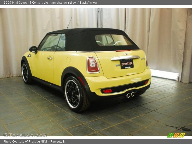 Interchange Yellow / Black/Yellow 2009 Mini Cooper S Convertible
