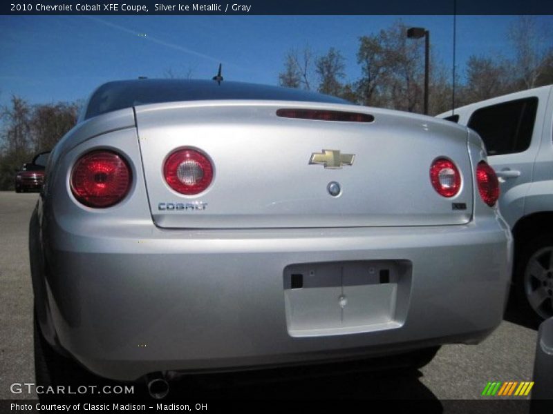 Silver Ice Metallic / Gray 2010 Chevrolet Cobalt XFE Coupe