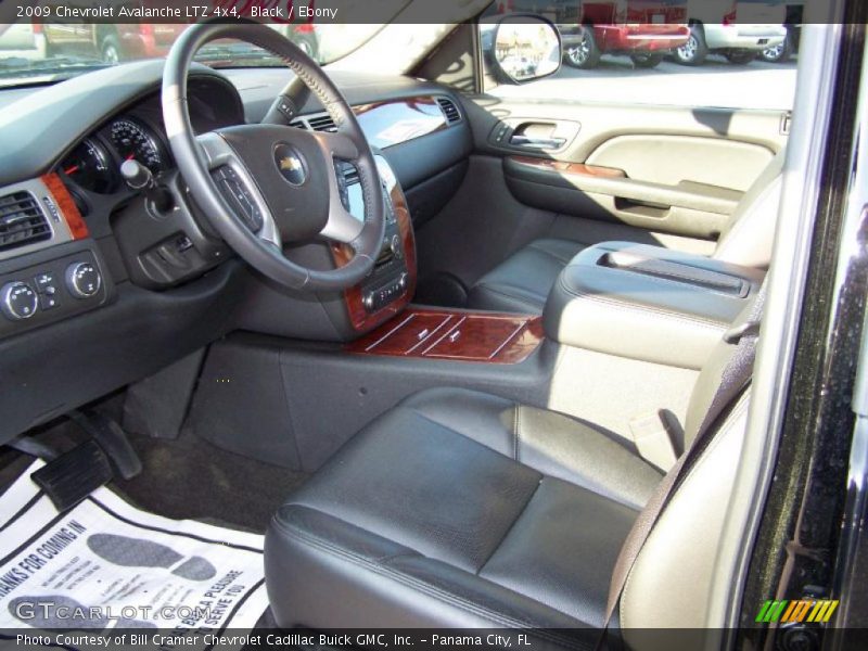 Black / Ebony 2009 Chevrolet Avalanche LTZ 4x4