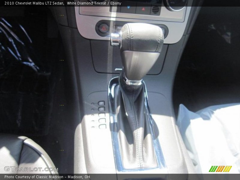 White Diamond Tricoat / Ebony 2010 Chevrolet Malibu LTZ Sedan