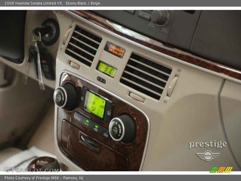 Ebony Black / Beige 2008 Hyundai Sonata Limited V6