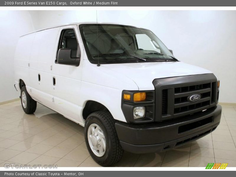 Oxford White / Medium Flint 2009 Ford E Series Van E150 Cargo