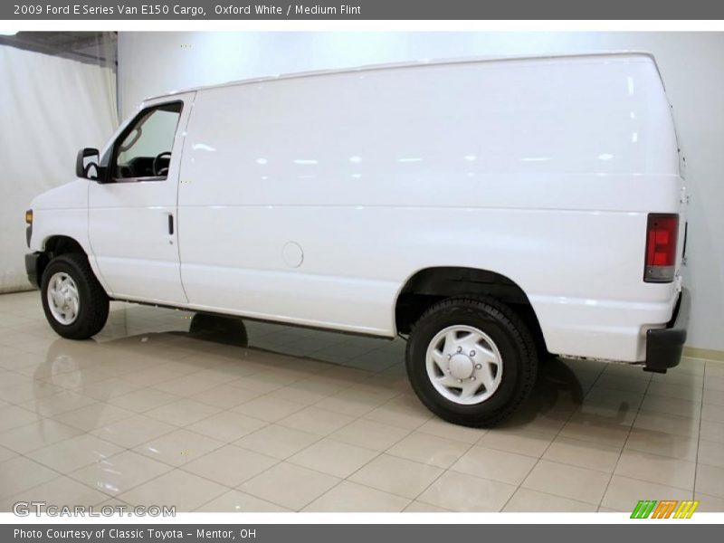 Oxford White / Medium Flint 2009 Ford E Series Van E150 Cargo