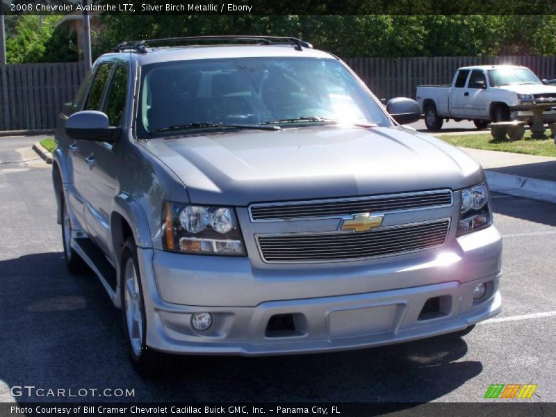 Silver Birch Metallic / Ebony 2008 Chevrolet Avalanche LTZ
