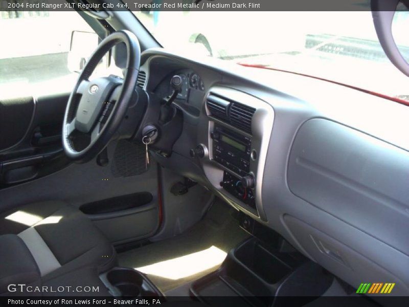 Toreador Red Metallic / Medium Dark Flint 2004 Ford Ranger XLT Regular Cab 4x4