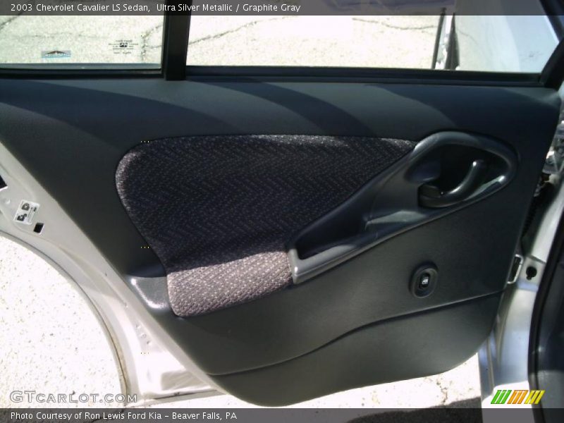 Ultra Silver Metallic / Graphite Gray 2003 Chevrolet Cavalier LS Sedan