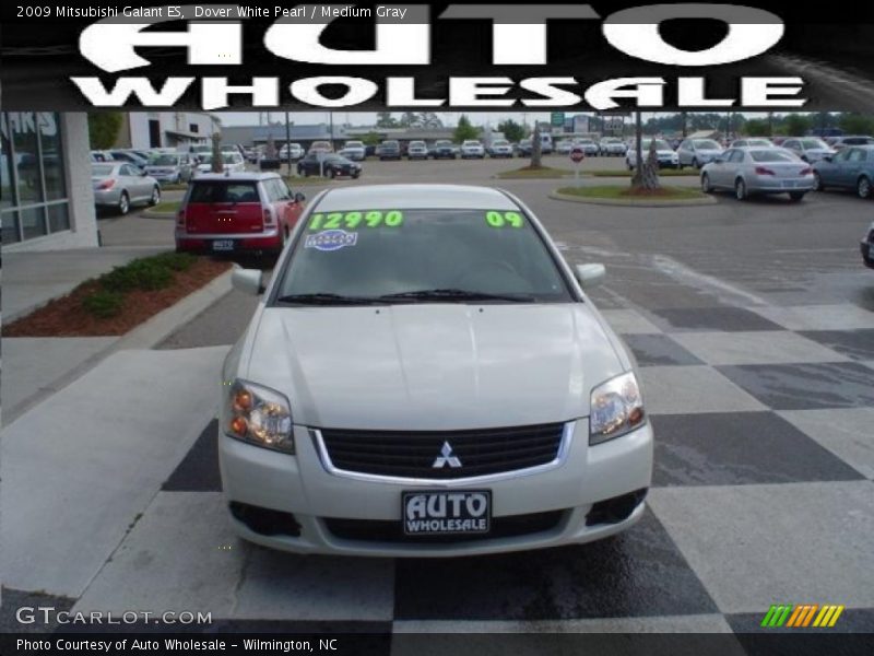 Dover White Pearl / Medium Gray 2009 Mitsubishi Galant ES