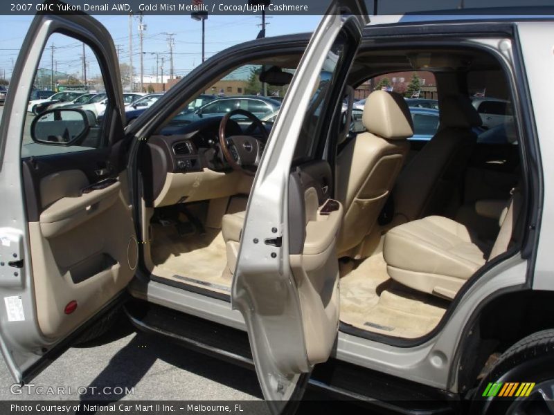Gold Mist Metallic / Cocoa/Light Cashmere 2007 GMC Yukon Denali AWD