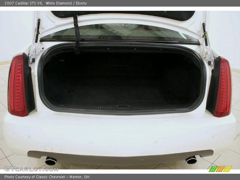 White Diamond / Ebony 2007 Cadillac STS V6
