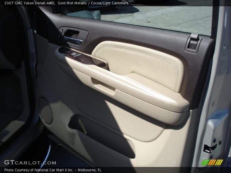 Gold Mist Metallic / Cocoa/Light Cashmere 2007 GMC Yukon Denali AWD