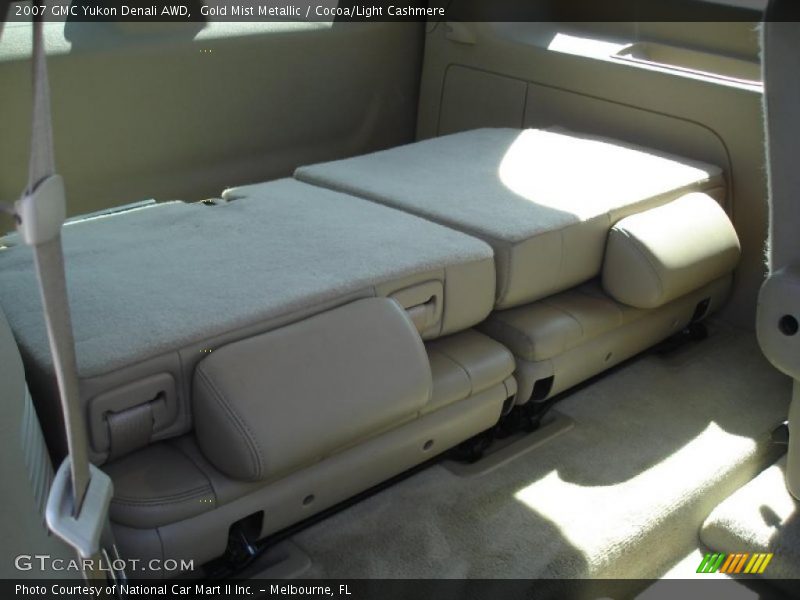 Gold Mist Metallic / Cocoa/Light Cashmere 2007 GMC Yukon Denali AWD