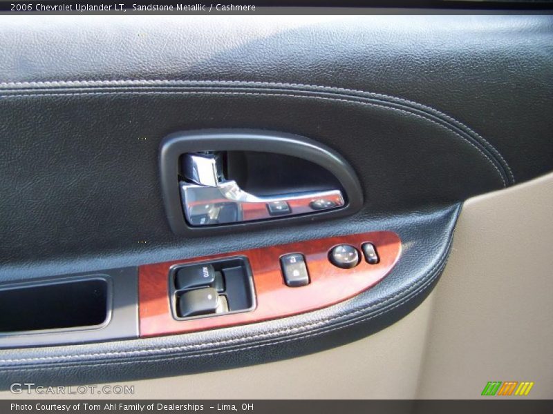 Sandstone Metallic / Cashmere 2006 Chevrolet Uplander LT