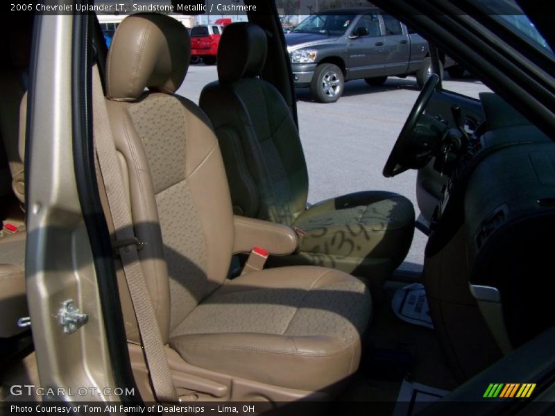 Sandstone Metallic / Cashmere 2006 Chevrolet Uplander LT