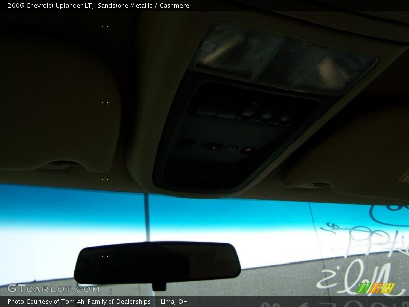 Sandstone Metallic / Cashmere 2006 Chevrolet Uplander LT