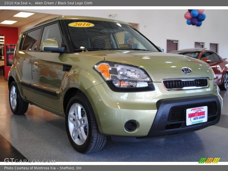 Alien Green / Black Soul Logo Cloth 2010 Kia Soul +