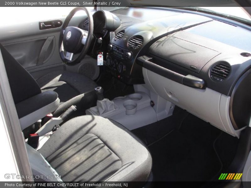 Silver Metallic / Grey 2000 Volkswagen New Beetle GLS Coupe