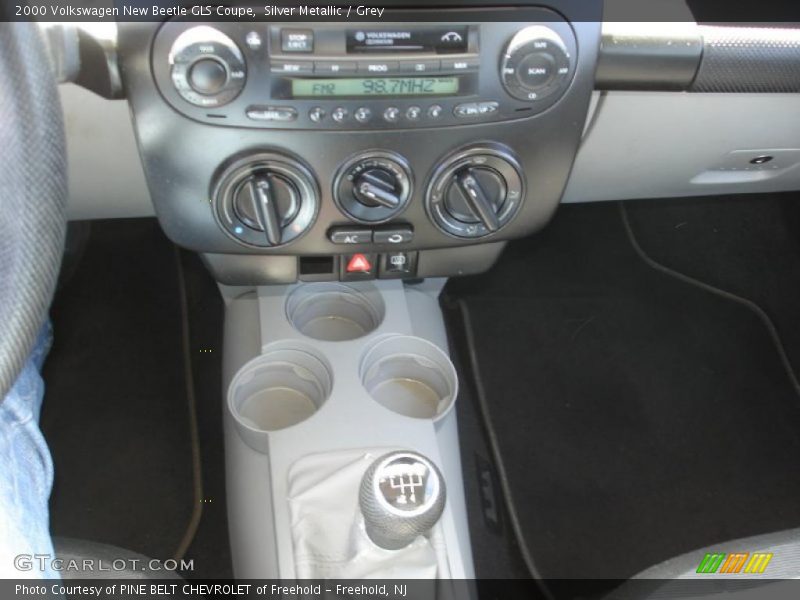 Silver Metallic / Grey 2000 Volkswagen New Beetle GLS Coupe