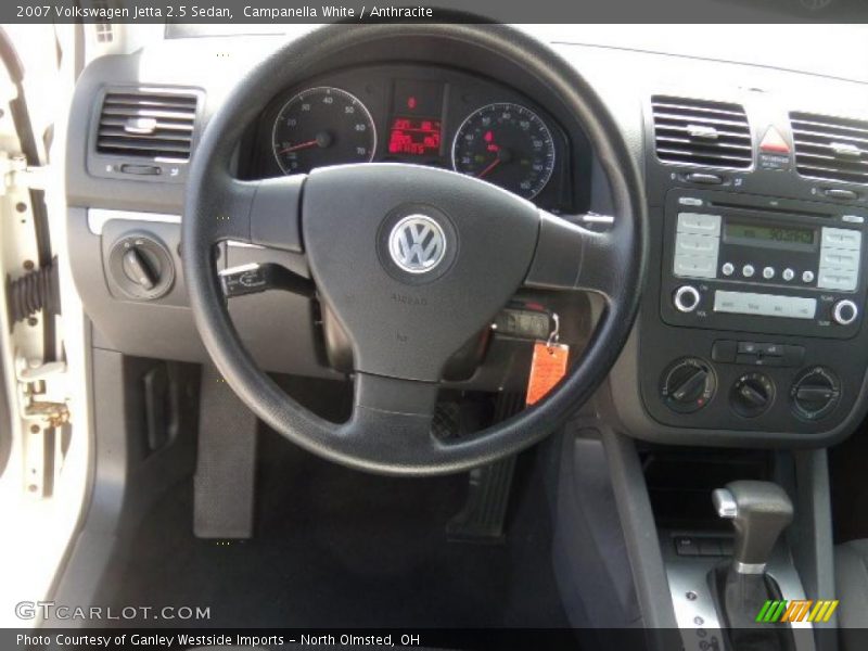 Campanella White / Anthracite 2007 Volkswagen Jetta 2.5 Sedan