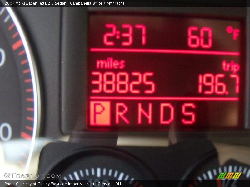 Campanella White / Anthracite 2007 Volkswagen Jetta 2.5 Sedan
