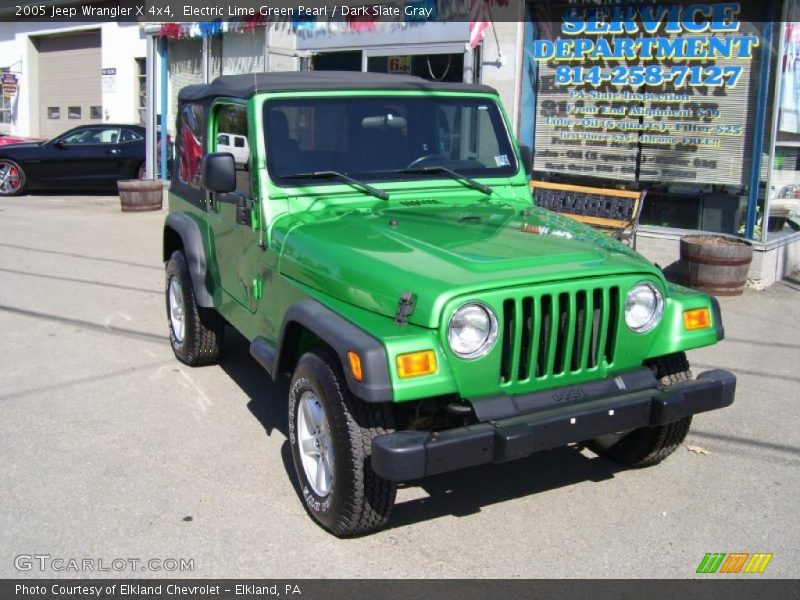 Electric Lime Green Pearl / Dark Slate Gray 2005 Jeep Wrangler X 4x4
