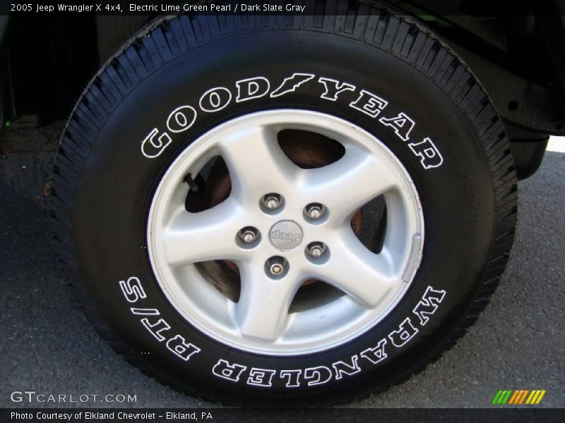 Electric Lime Green Pearl / Dark Slate Gray 2005 Jeep Wrangler X 4x4