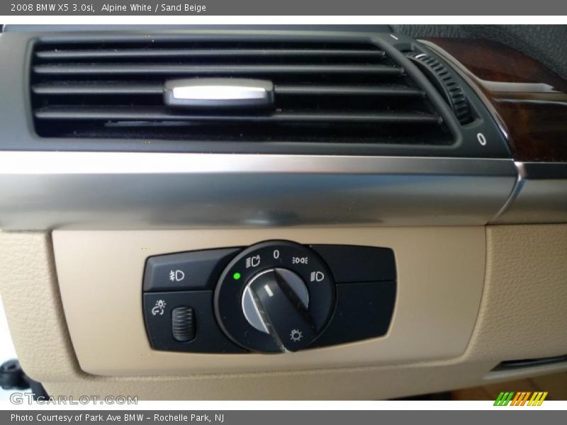 Alpine White / Sand Beige 2008 BMW X5 3.0si