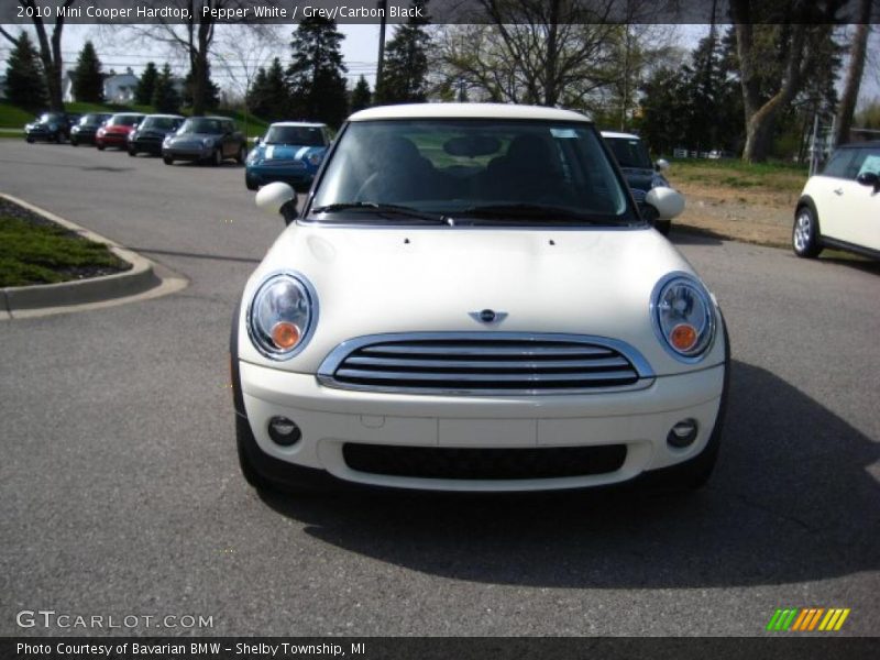 Pepper White / Grey/Carbon Black 2010 Mini Cooper Hardtop